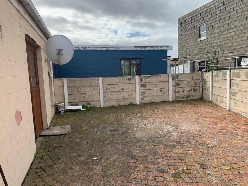 3 Bedroom Property for Sale in Mitchells Plain Central Western Cape